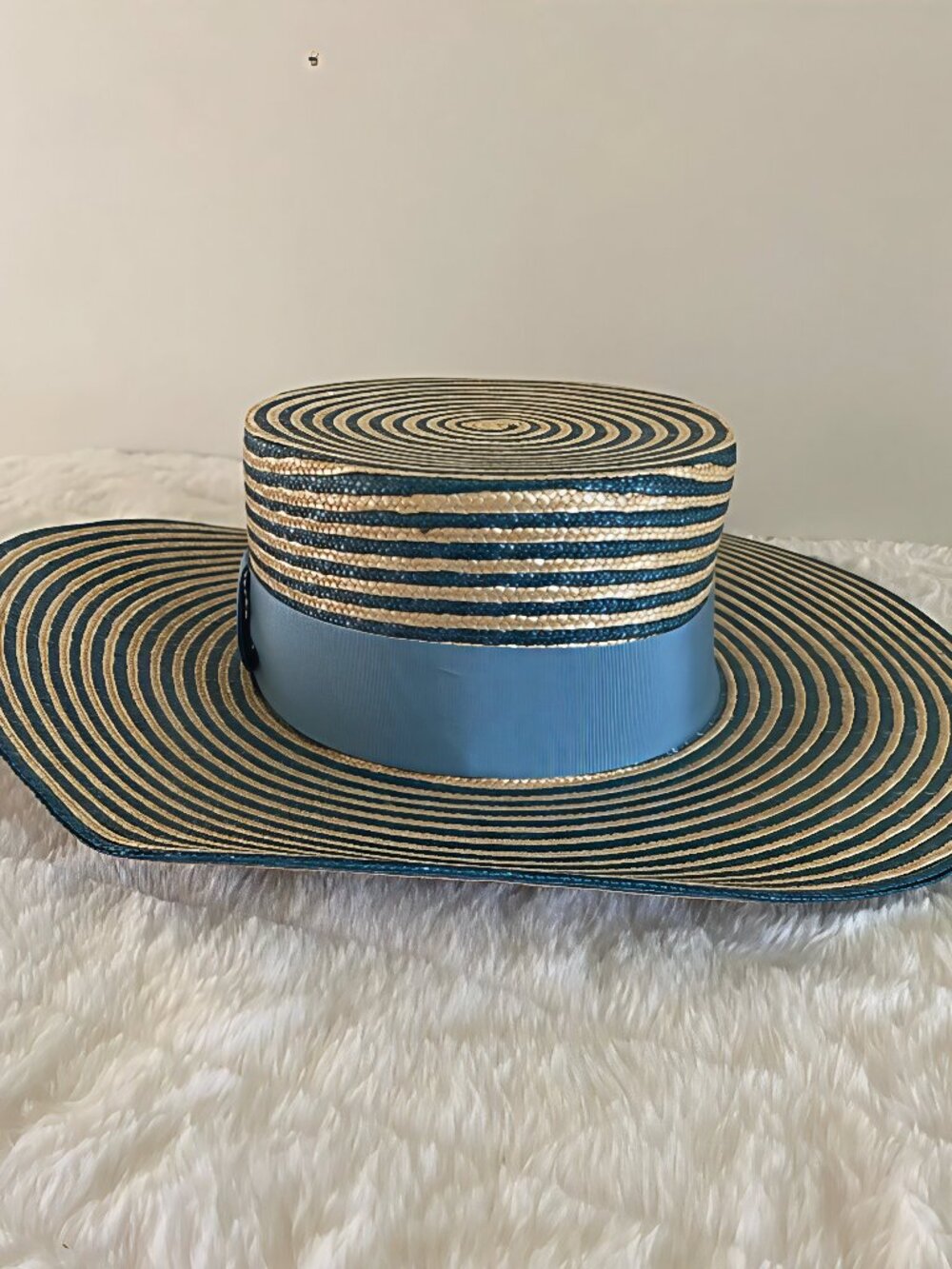 GUCCI Alvy Striped Beige and Light Blue Raffia Straw Hat - PRICE FIRM - Picture 7 of 16